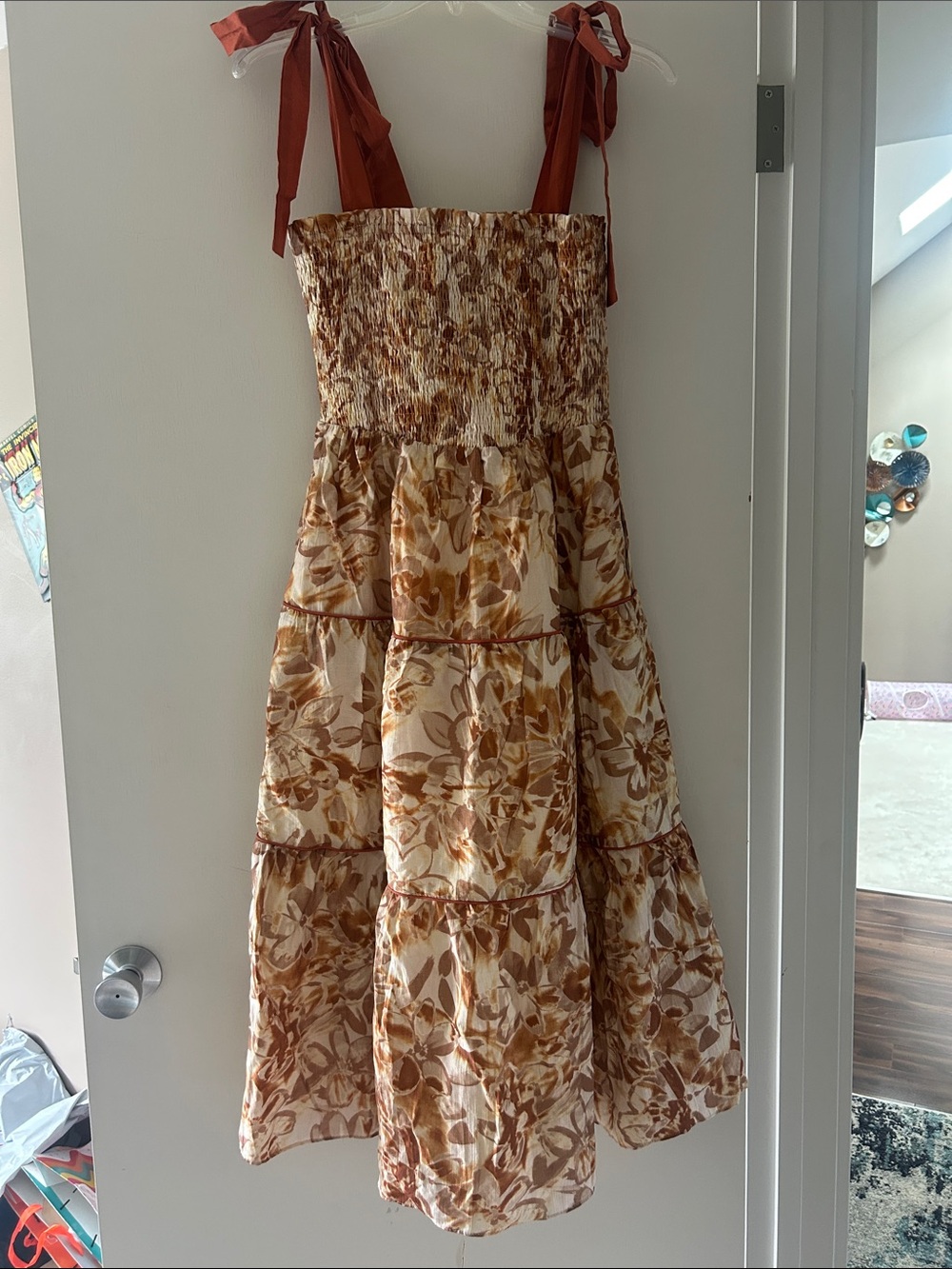 NWOT Jacqui E The Label Gaia Midi Dress Sz M